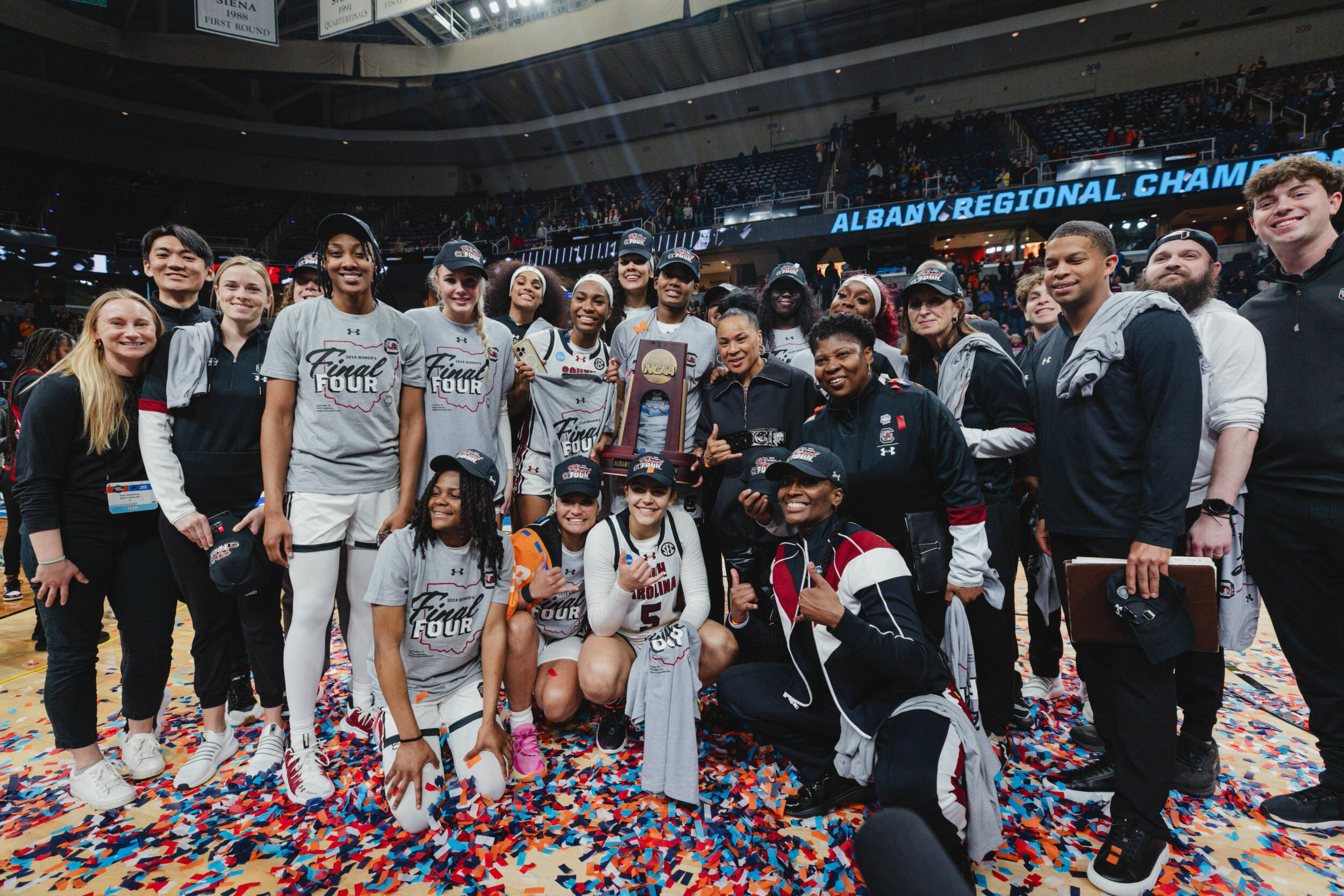 Undefeated South Carolina women advance to Final Four with 70-58 win over Oregon State