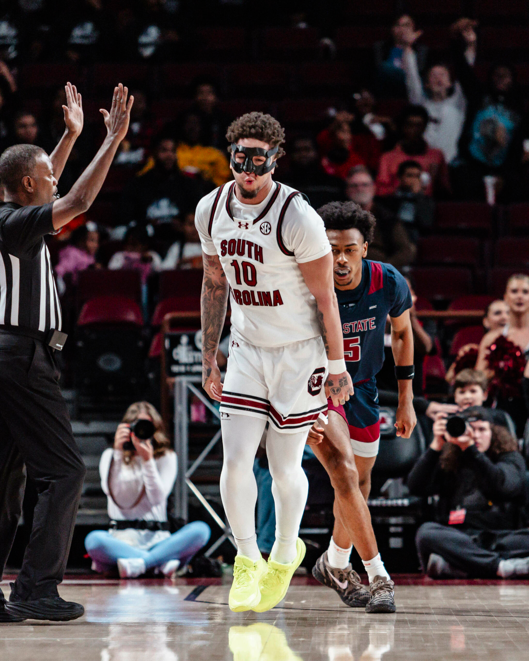 Gamecocks Begin SEC Play, Host No. 11/11 Vanderbilt Saturday