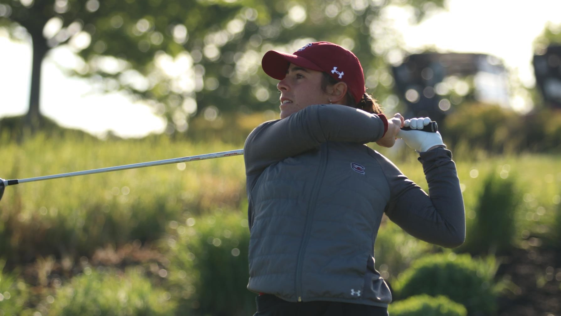 Gamecocks in Fifth after Opening Round in Louisville