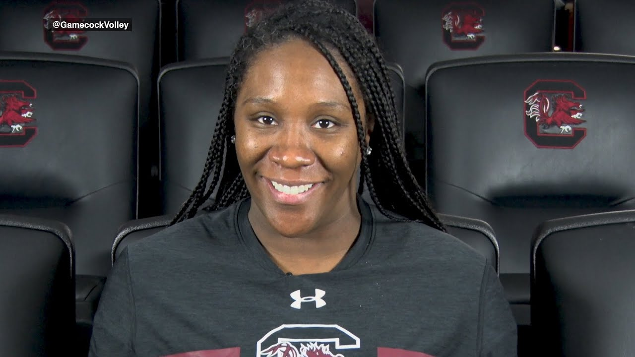 Get to Know: Volleyball Assistant Coach Shonda Cole Wallace