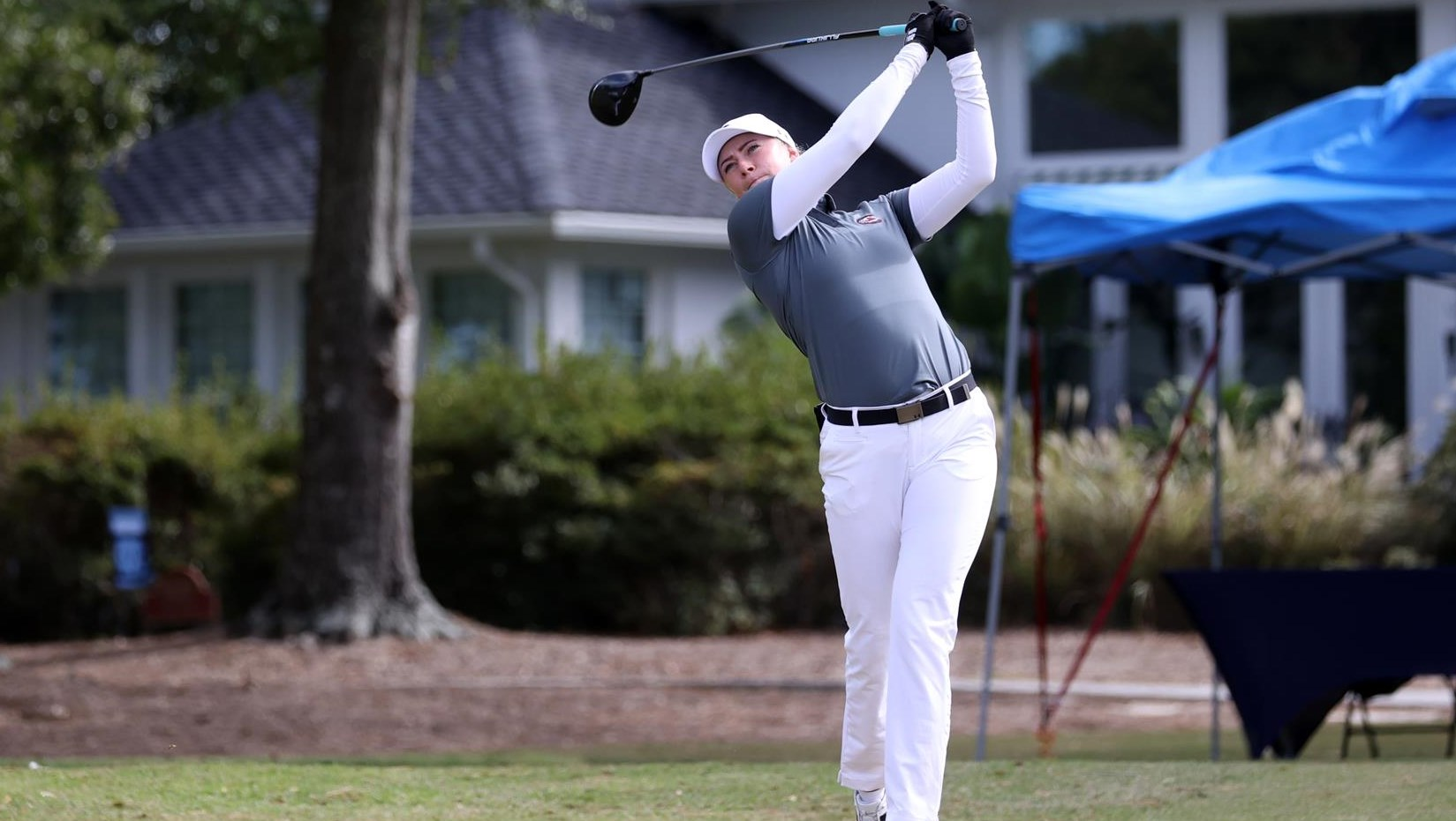 No. 6 Gamecocks Go Low in Round Two at Landfall Tradition