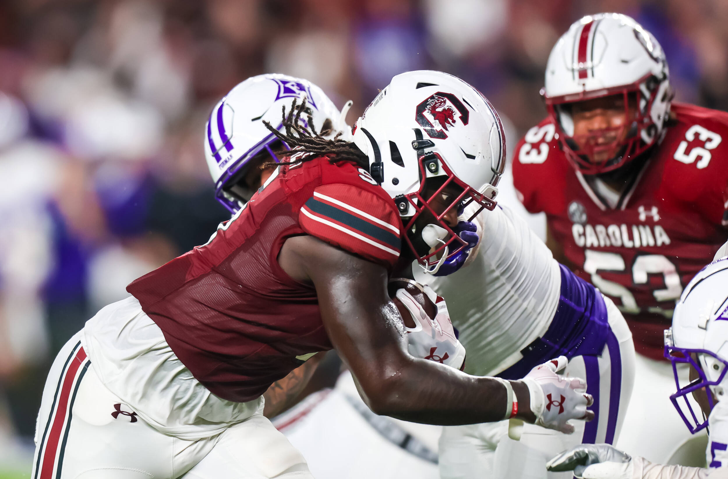 Bengals' Hayden Hurst receives 2022 Salute to Service award