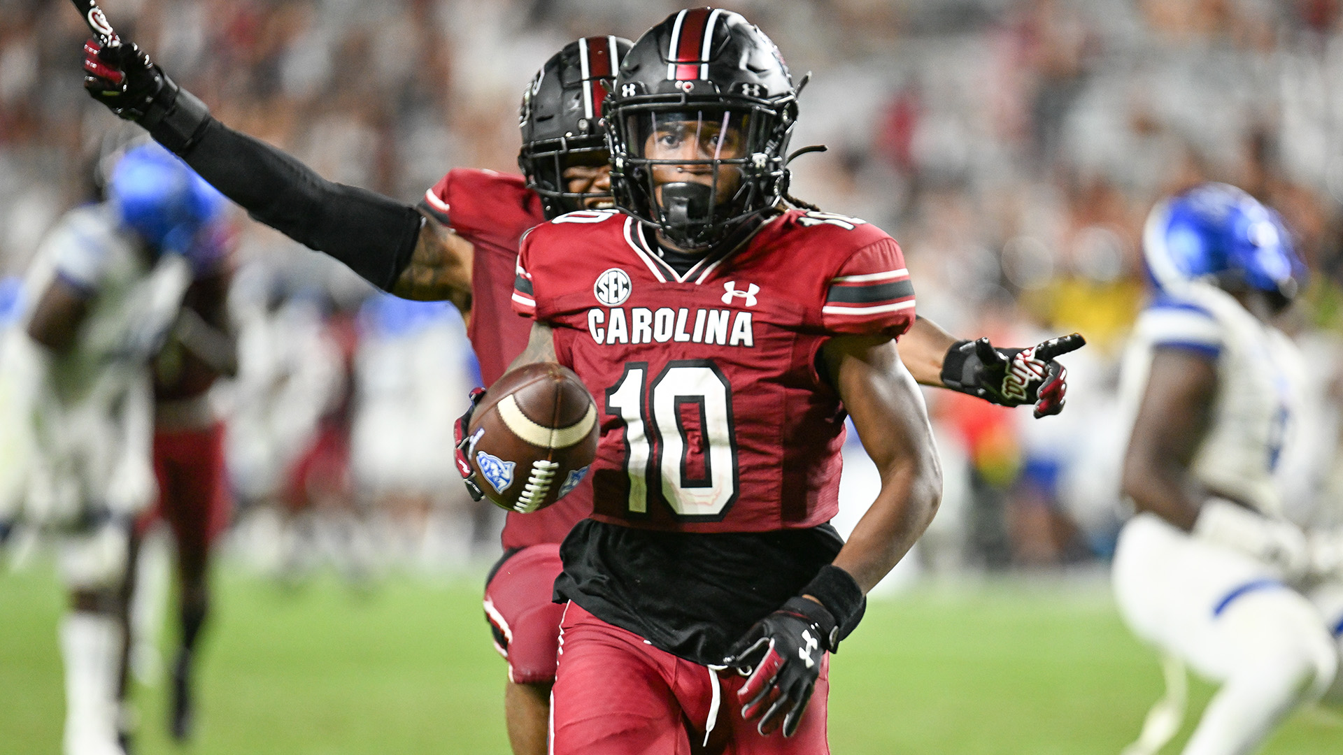 Special teams give South Carolina big boost in opening win