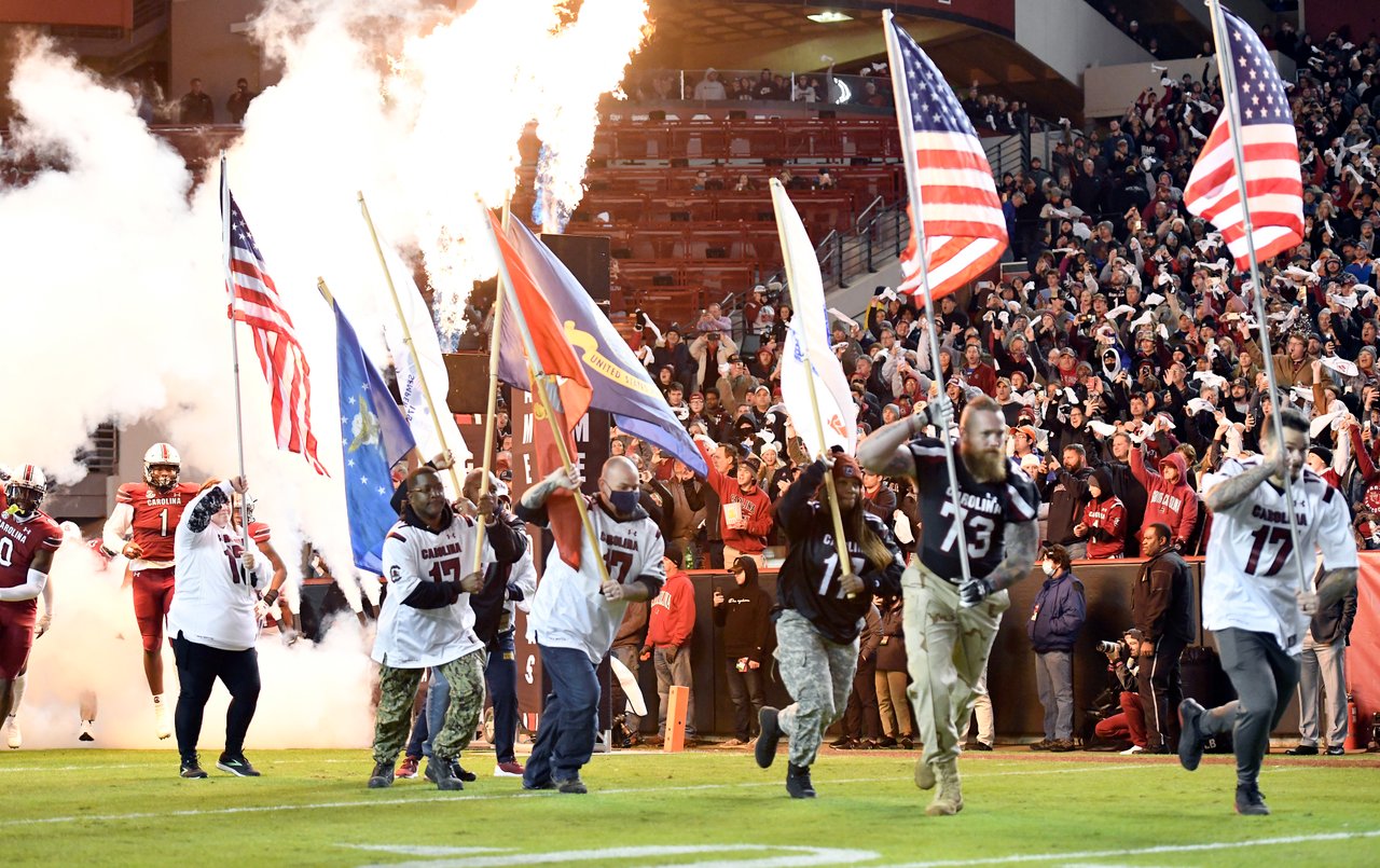 Football vs. Florida (Nov. 6, 2021)