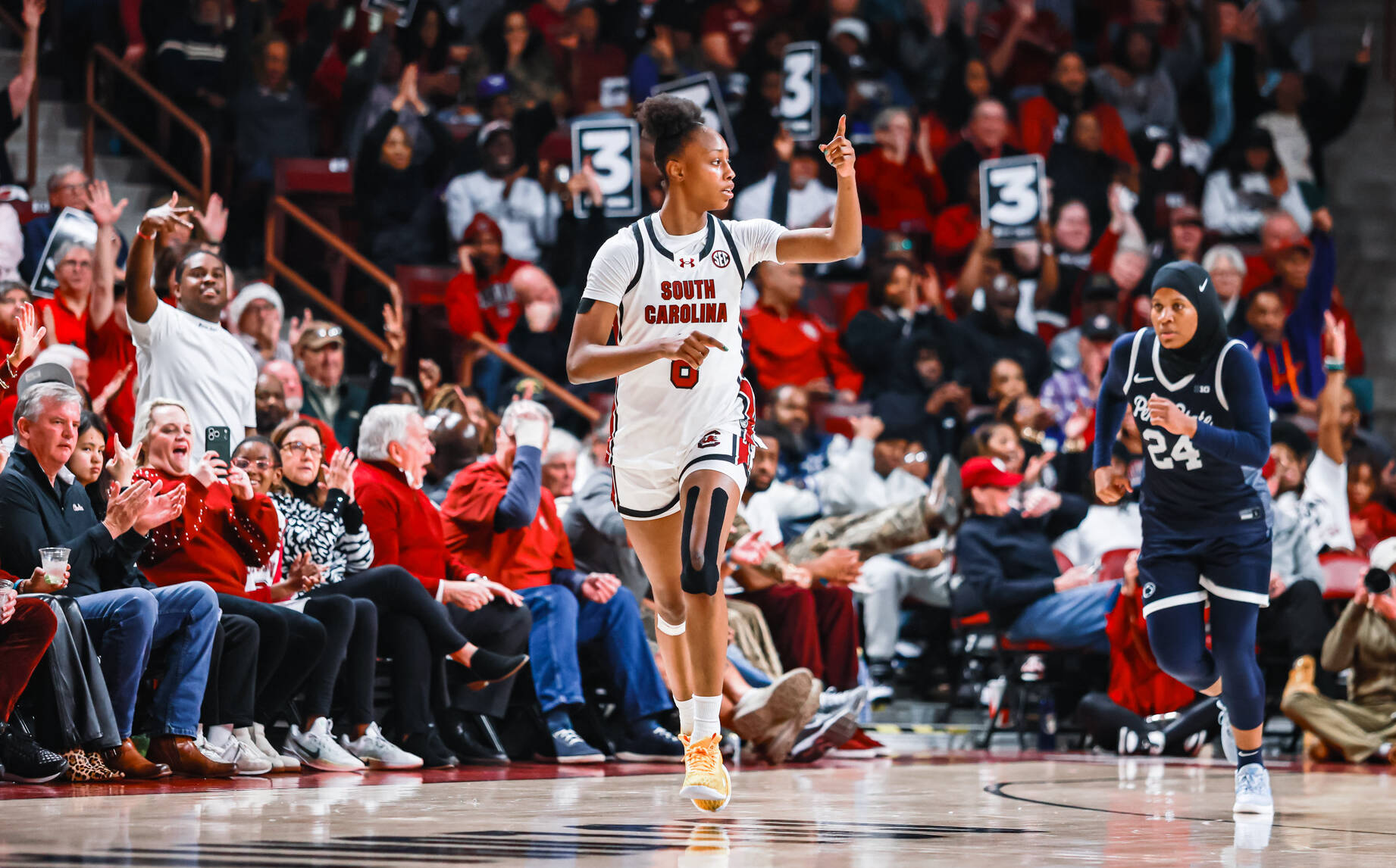 Edwards’ Career Night leads No. 3 South Carolina Past Penn State