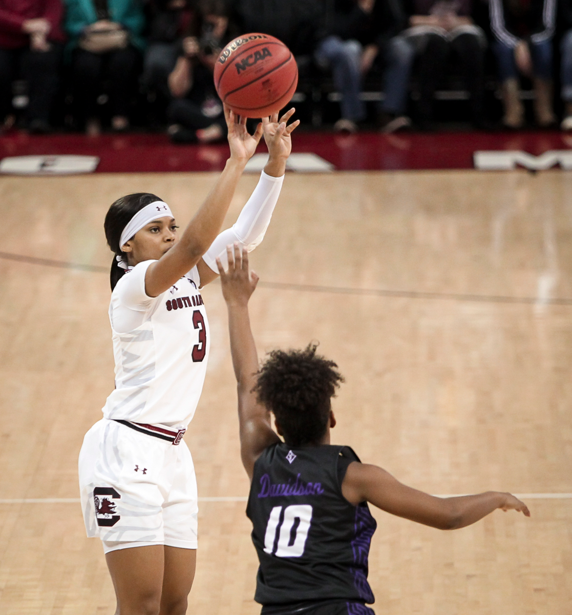 Destanni Henderson vs. Furman, 12/30/18