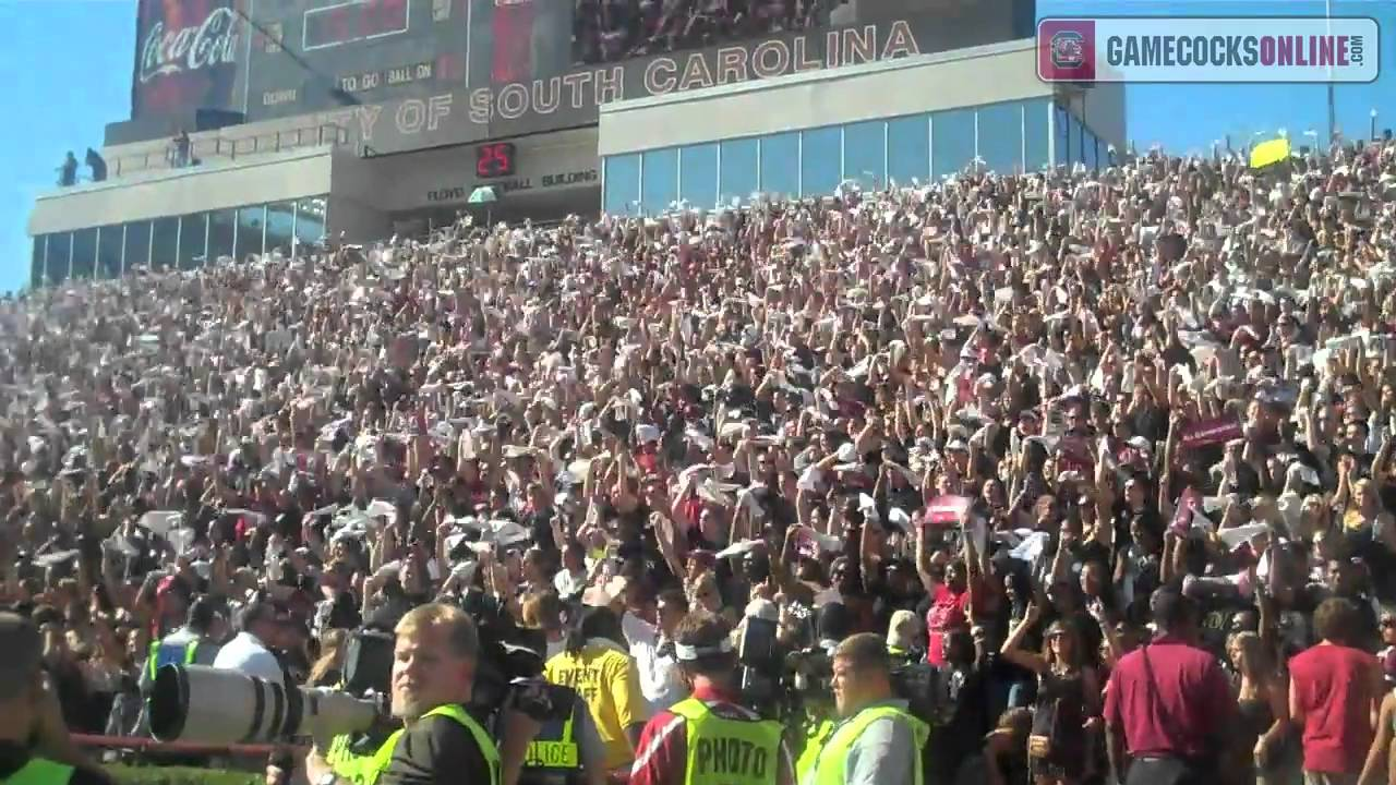 "Sandstorm" before kickoff - South Carolina Gamecocks