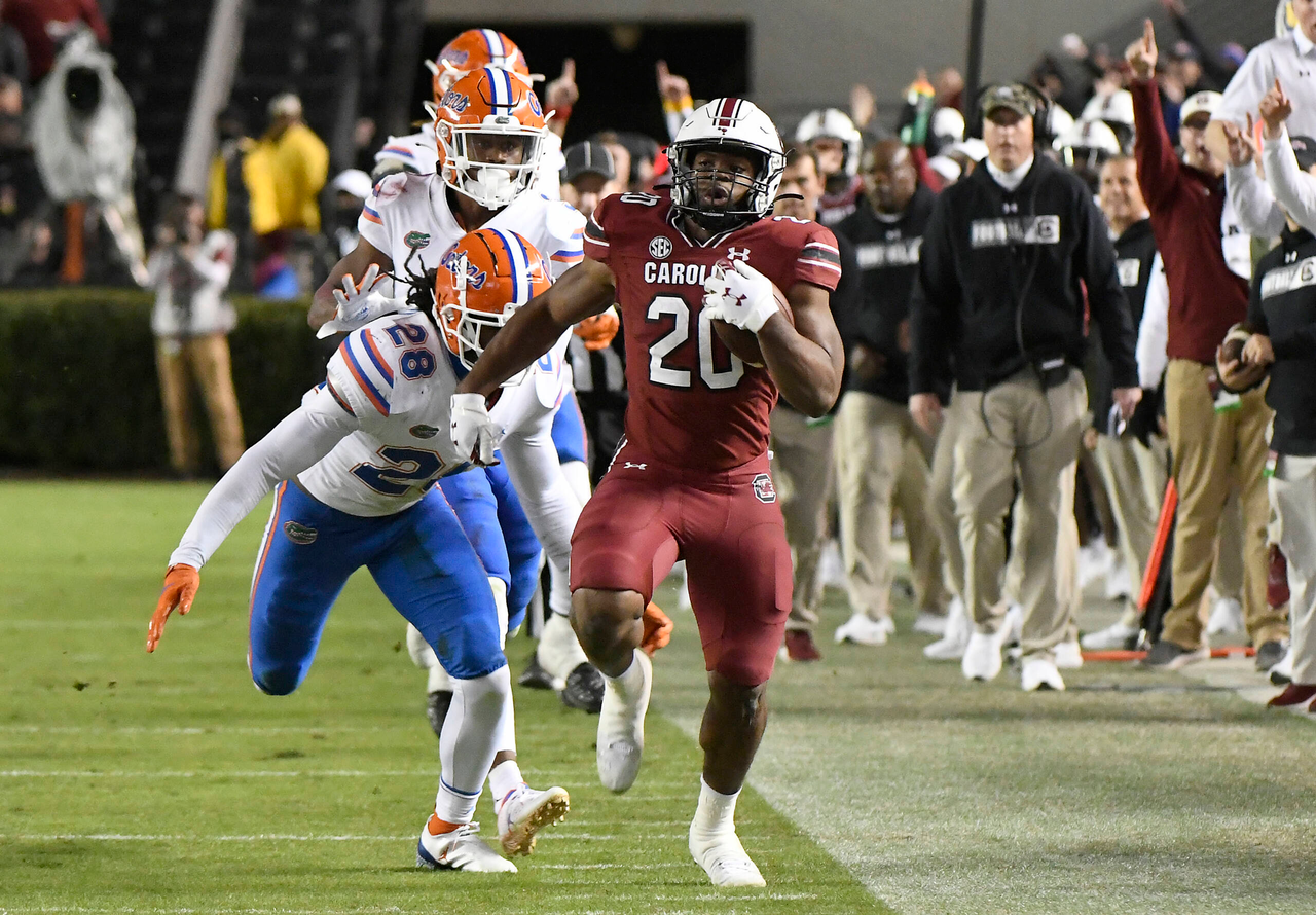 Football vs. Florida (Nov. 6, 2021)