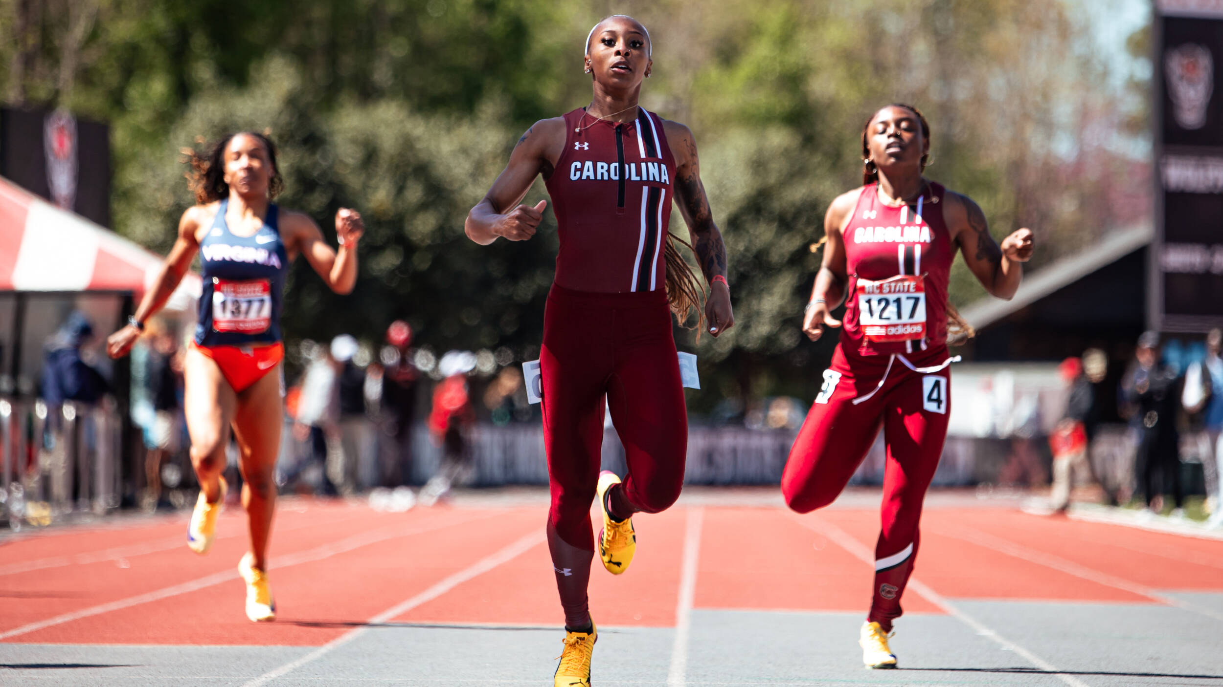 Track & Field Sweep Relays in Final Day in Raleigh