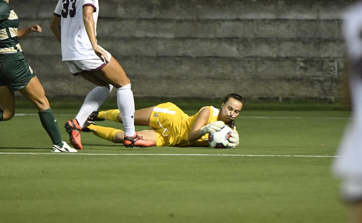 Gamecocks and Bulldogs Play to Scoreless Draw