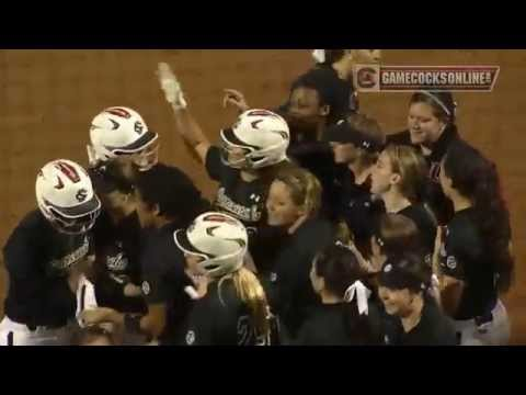 South Carolina Softball: Kaylea Snaer walk-off single vs. Tennessee