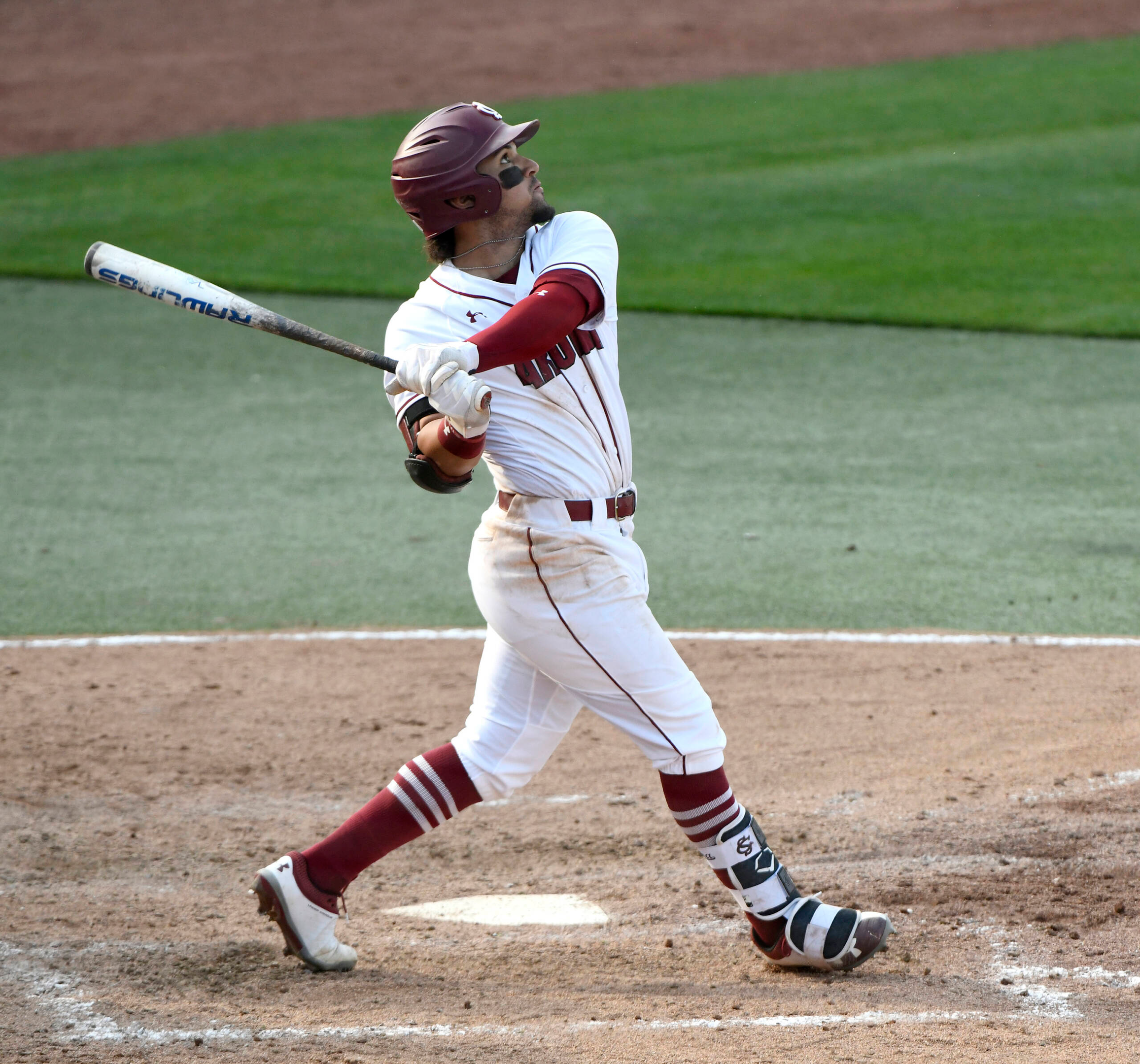 Baseball Wins Sixth Straight With Offensive Outburst Against CSU