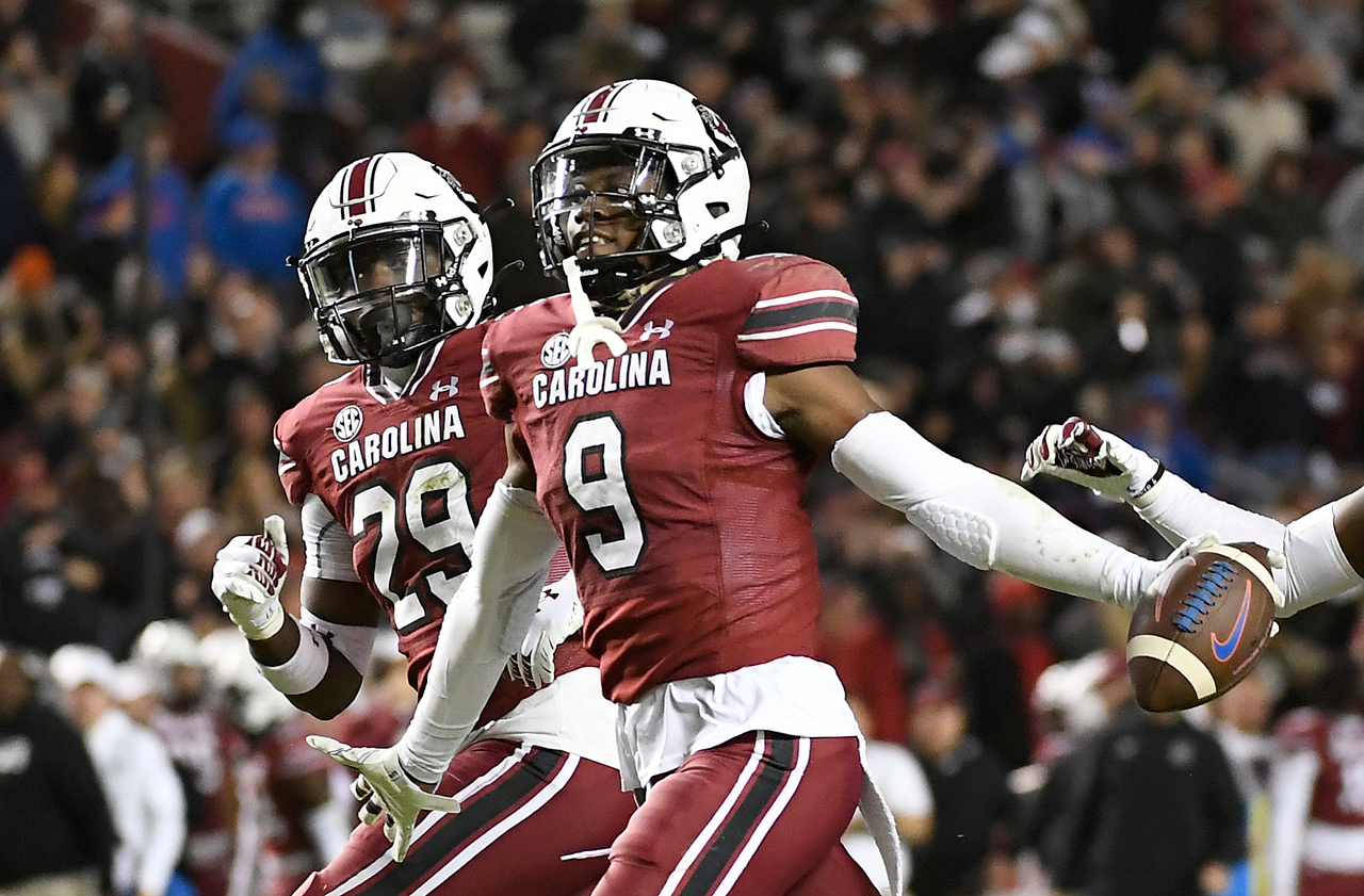 Football vs. Florida (Nov. 6, 2021)