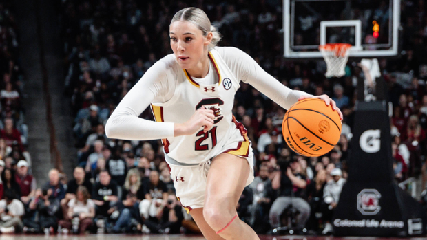 Chloe Kitts drives to the basket, 2/16/25