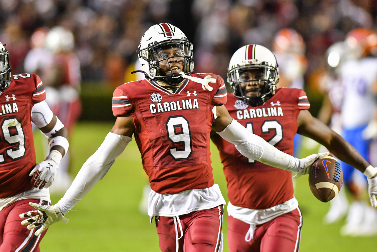 Football vs. Florida (Nov. 6, 2021)