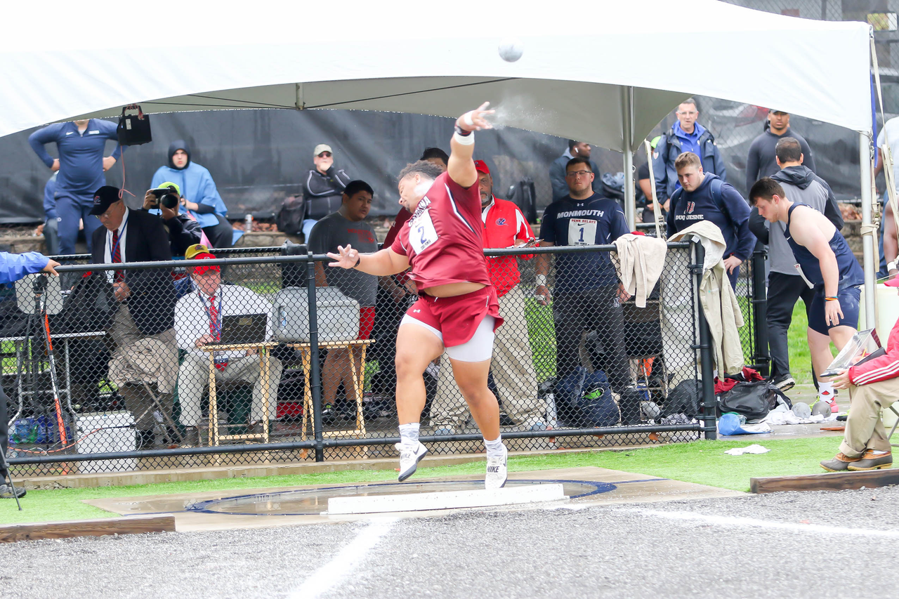 Eric Favors in action at the 125th Penn Relays | Photo by Charles Revelle | April 26, 2019