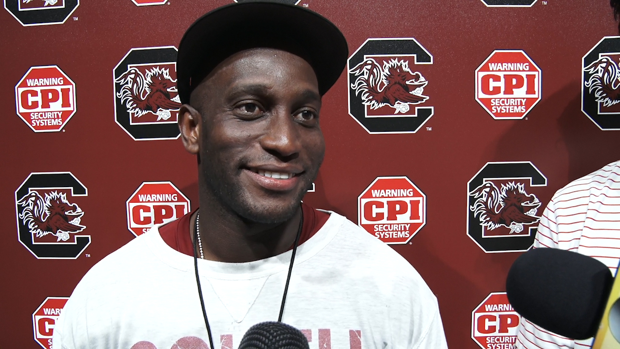 VIDEO: Travaris Robinson Media Availability