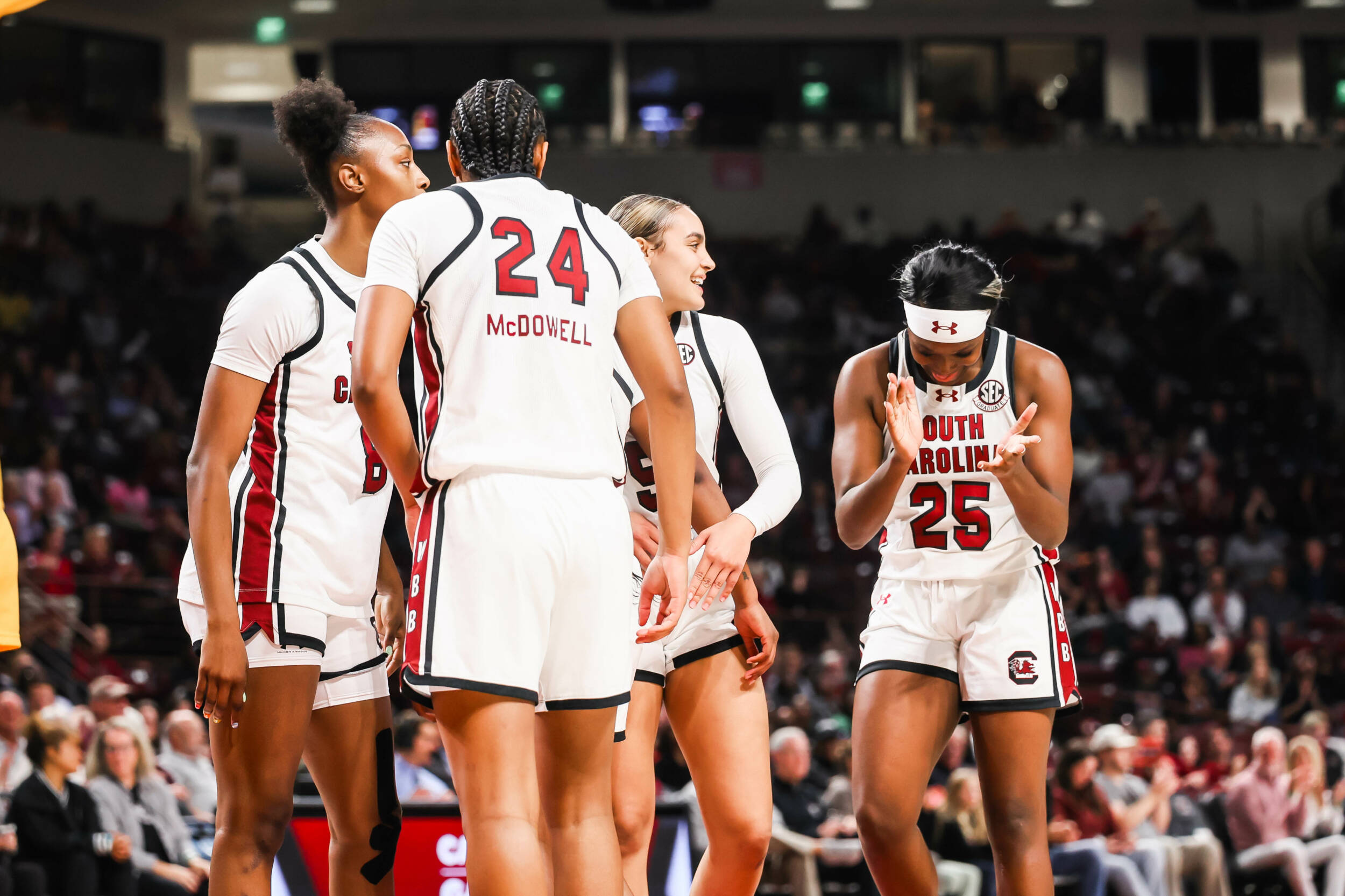 Three Gamecocks Score 20 in Win Over Winthrop