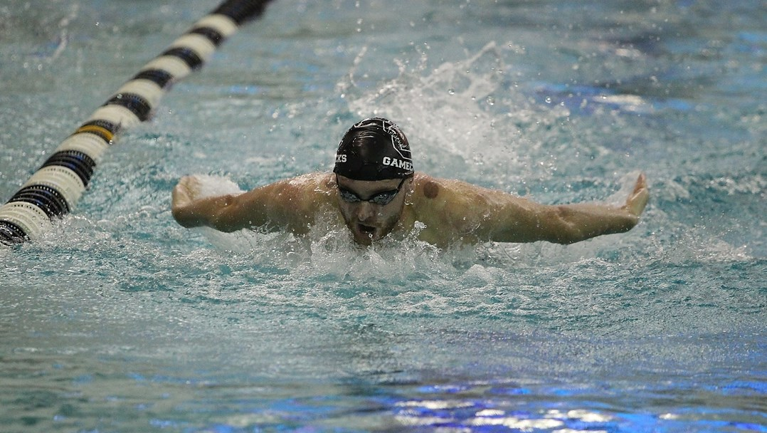 South Carolina Pick up Win vs. North Carolina