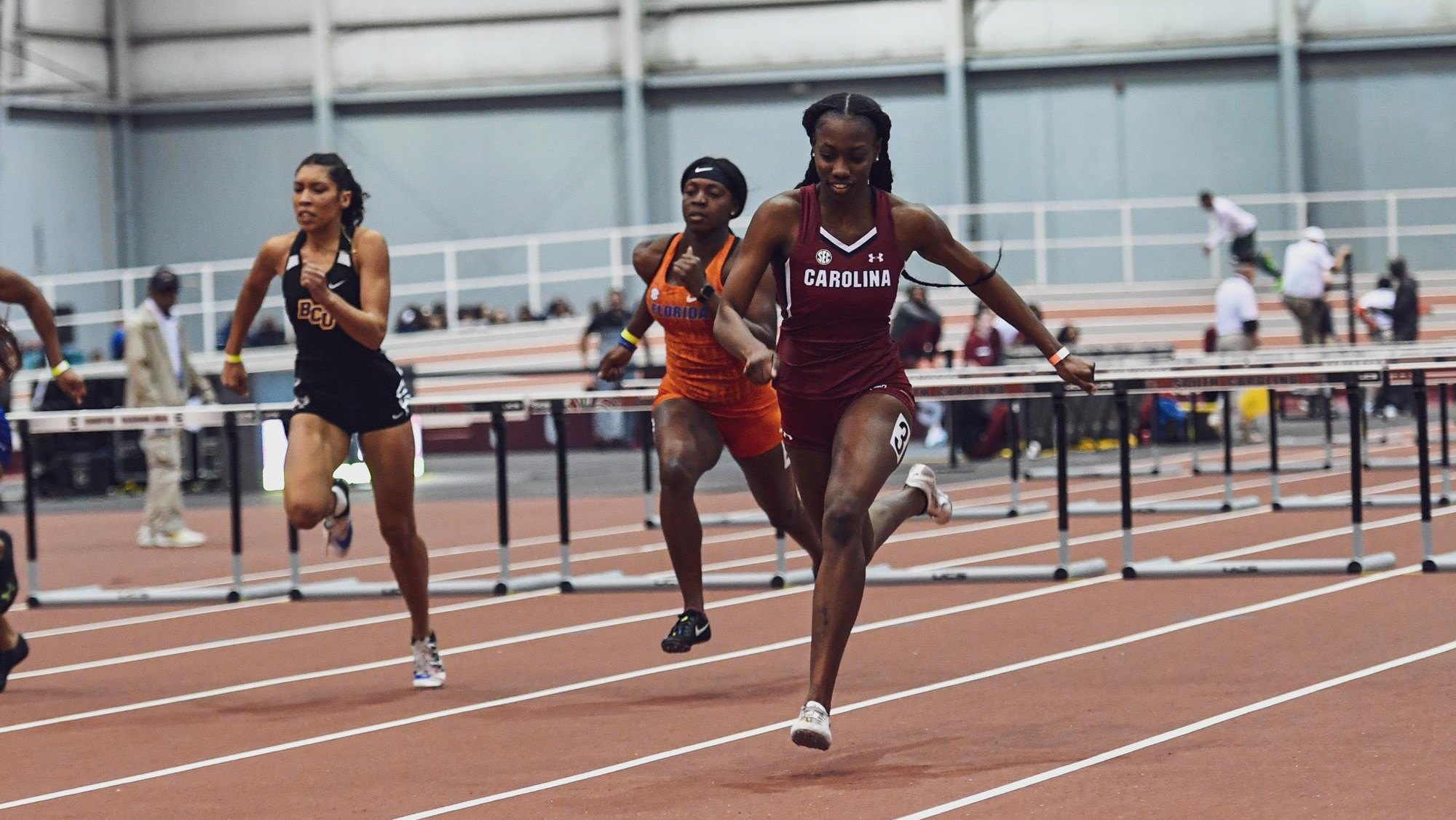 Both Track Teams Sit in Top-20 in Latest USTFCCCA Rankings