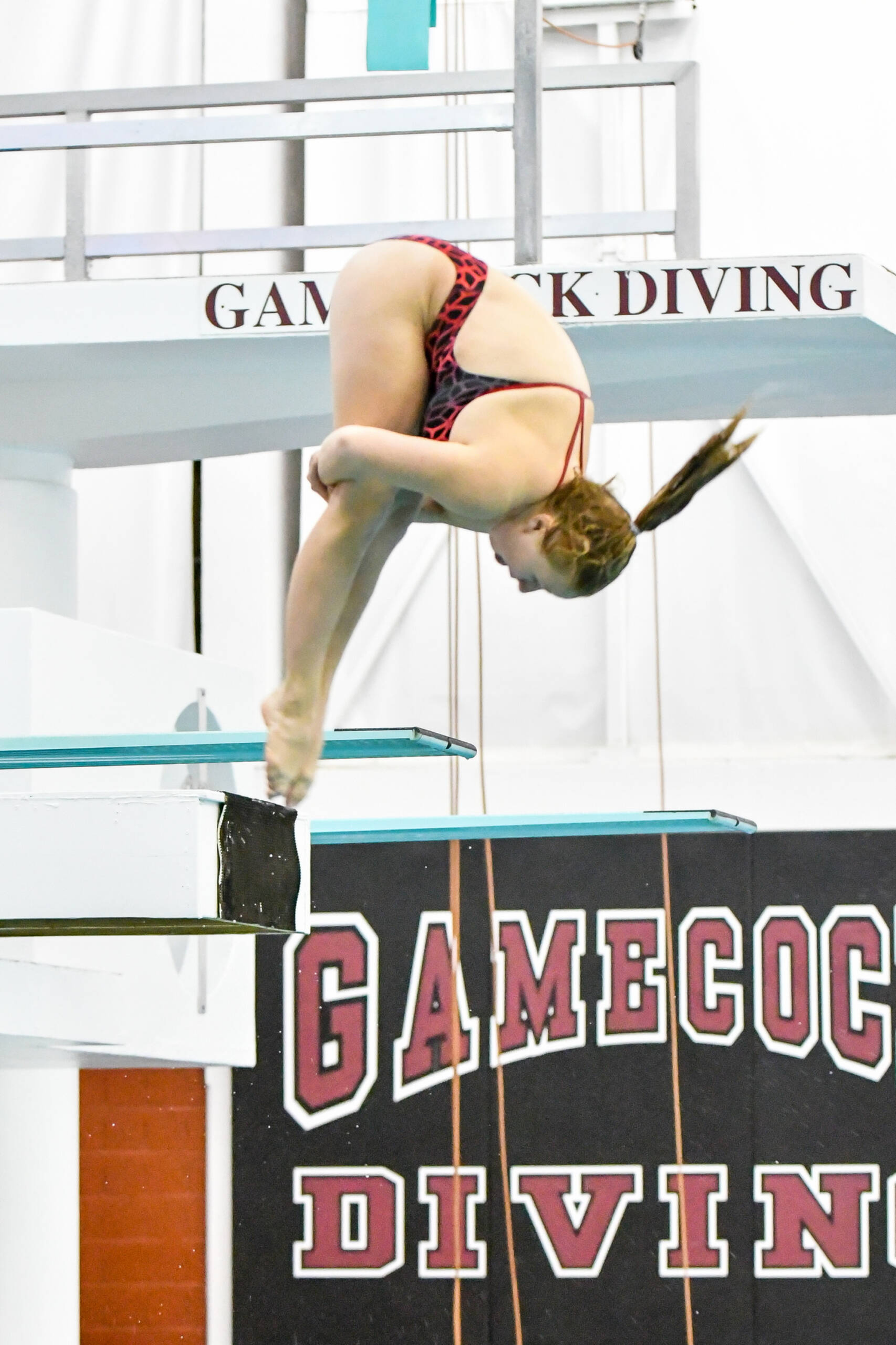 LUJAN PLACES SIXTH IN WOMEN'S PLATFORM AT ZONE B CHAMPIONSHIPS