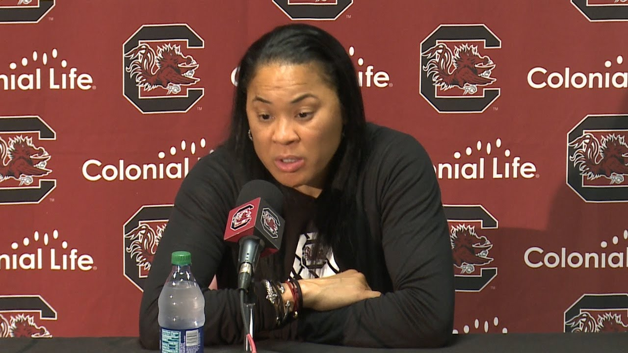 POST-GAME: Dawn Staley on Coker — 11/3/17