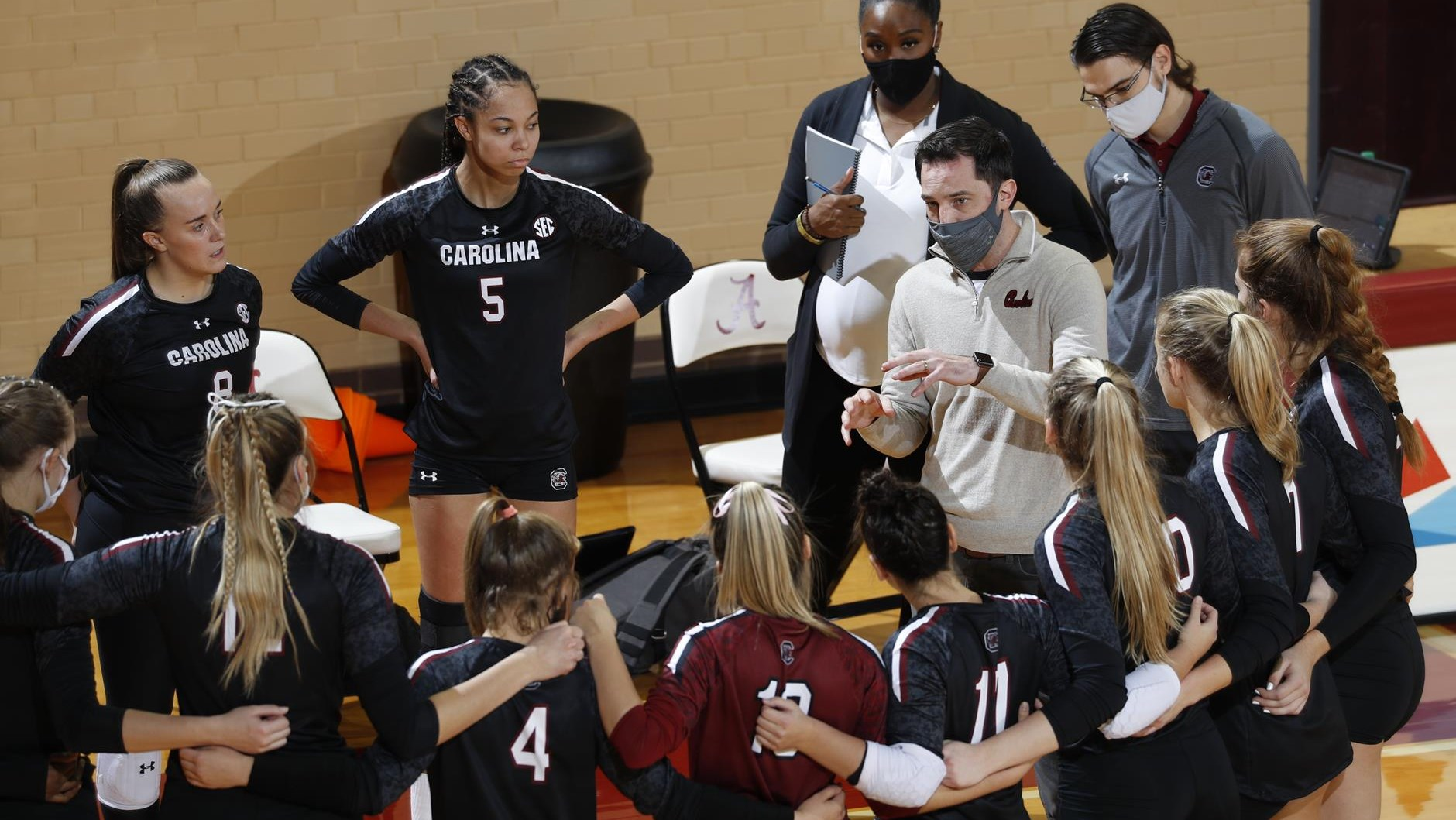 Volleyball's Series at Kentucky Postponed