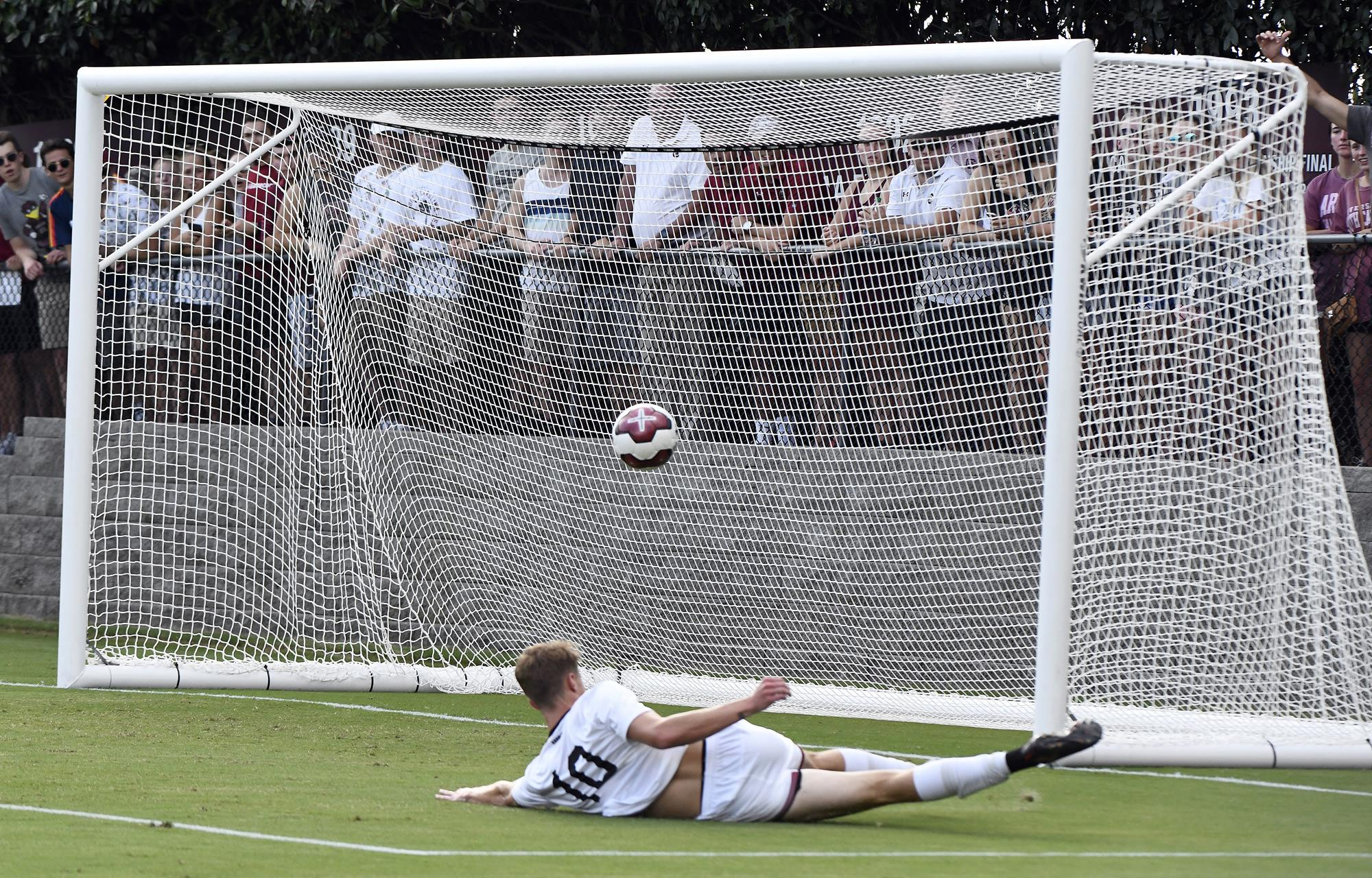 Carolina Blows Past Wofford In Exhibition