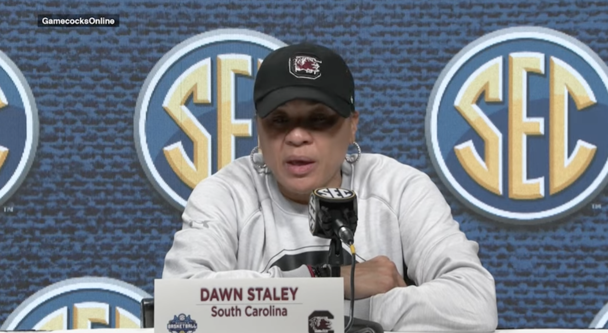 PostGame: (Arkansas) Dawn Staley News Conference