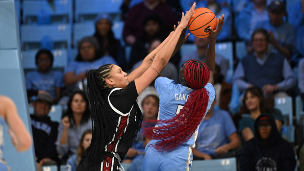 Kamilla Cardoso blocks a shot at #24/24 North Carolina, 11/30/24