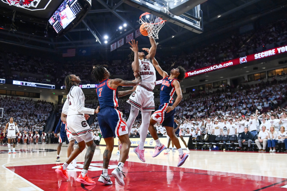 Murray-Boyles leads No. 15/20 South Carolina to 68-65 victory over Ole Miss