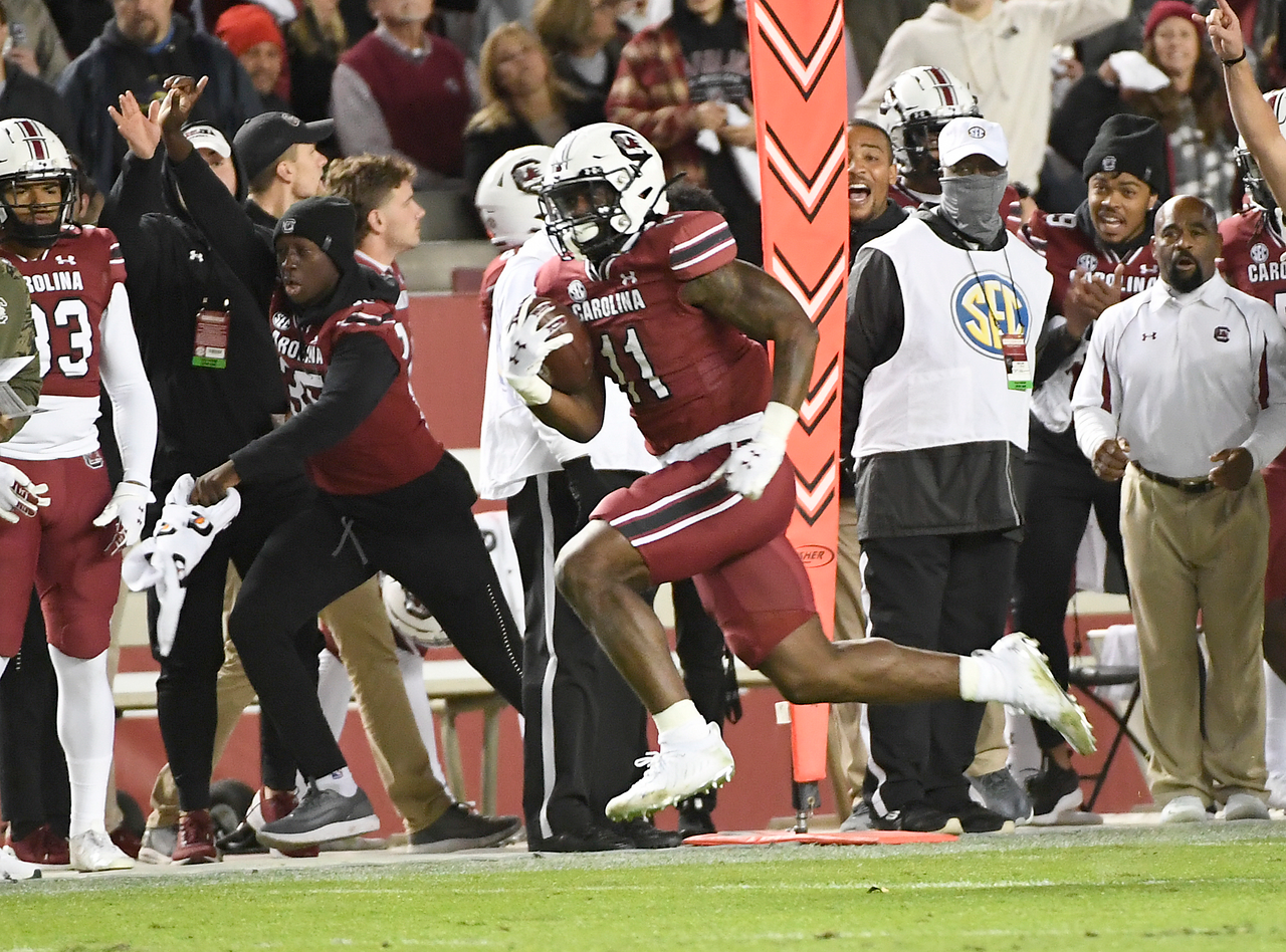 Football vs. Florida (Nov. 6, 2021)