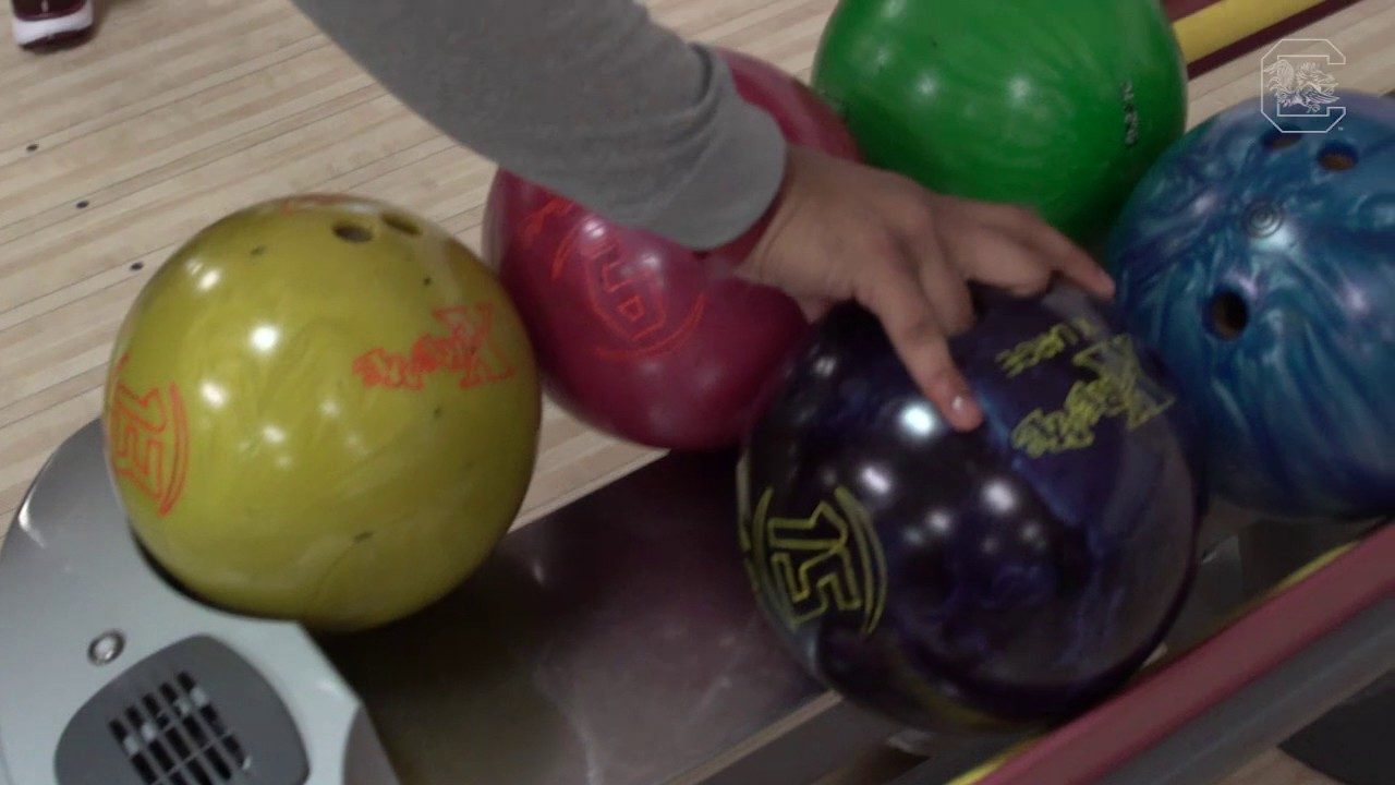 Bowling at the Birmingham Bowl