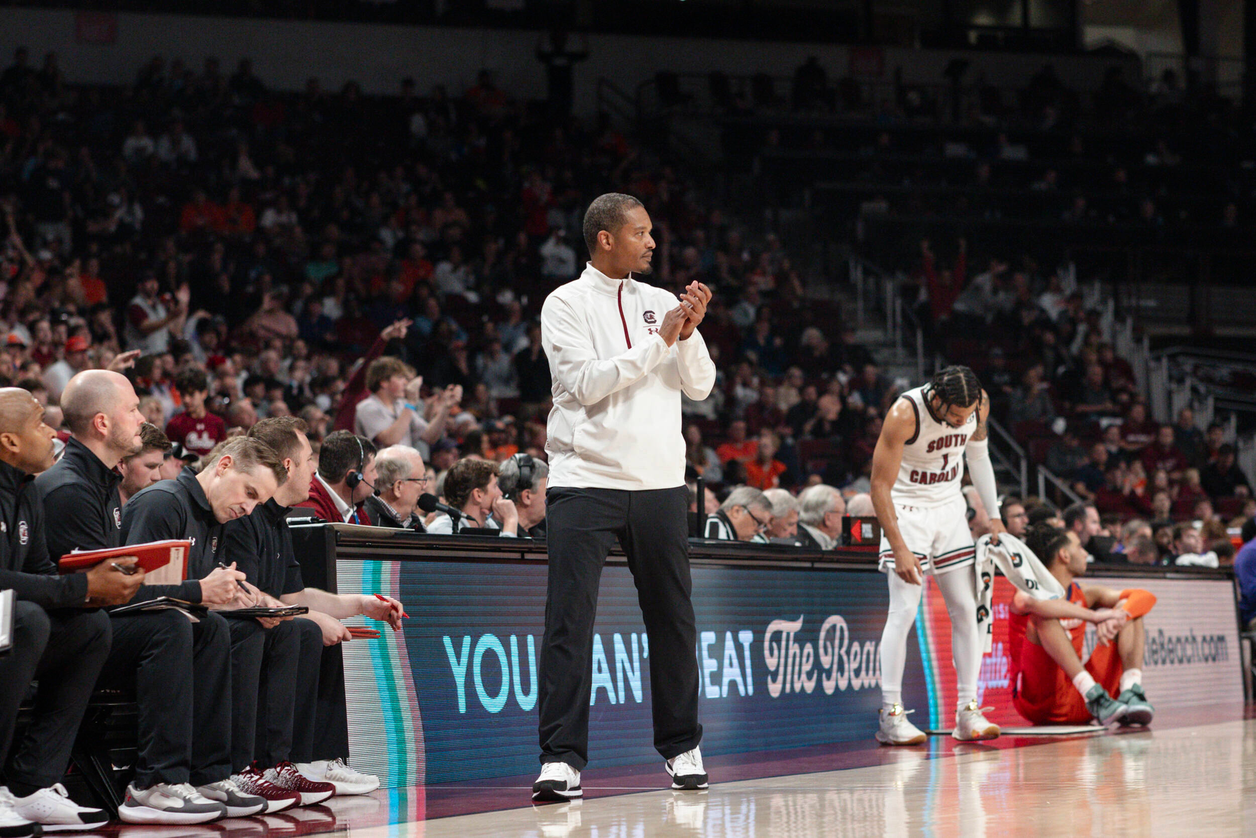 Paris Announces Addition of Six Transfers