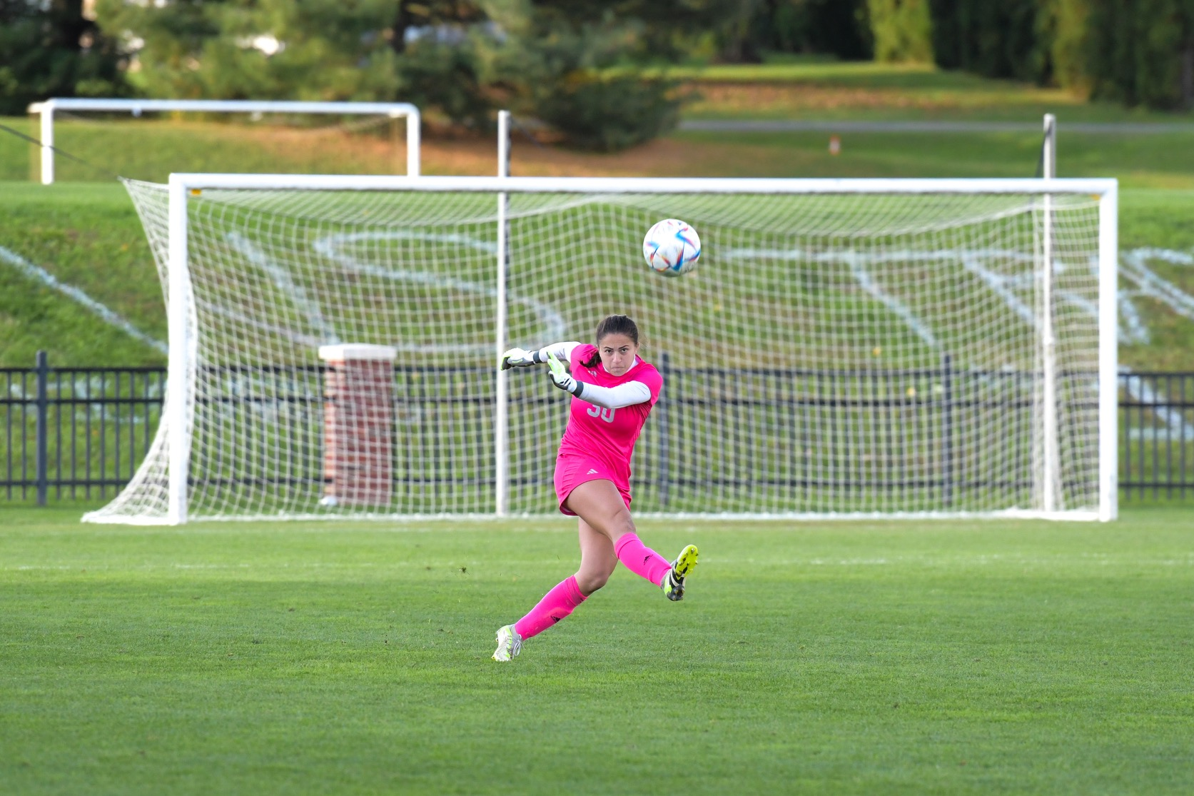 South Carolna Midfielder Samantha Chang – College Soccer News Women's  National Player Of The Week – Week Ending November 21, 2021 – College  Soccer News