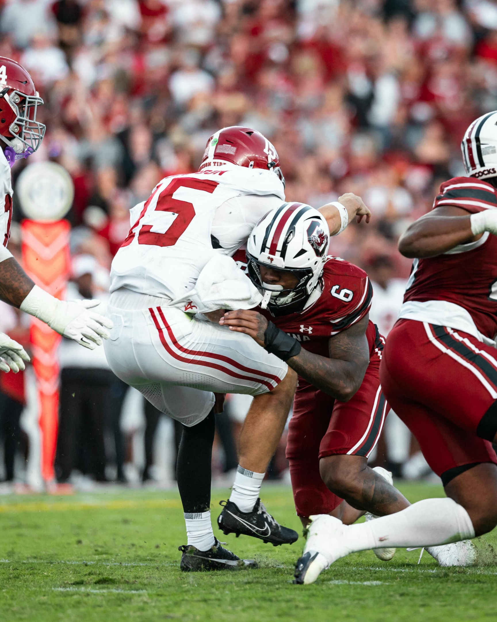 Stewart/Harbor Earn Preseason Media All-SEC Team Nods