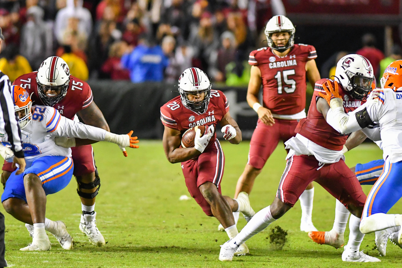 Football vs. Florida (Nov. 6, 2021)