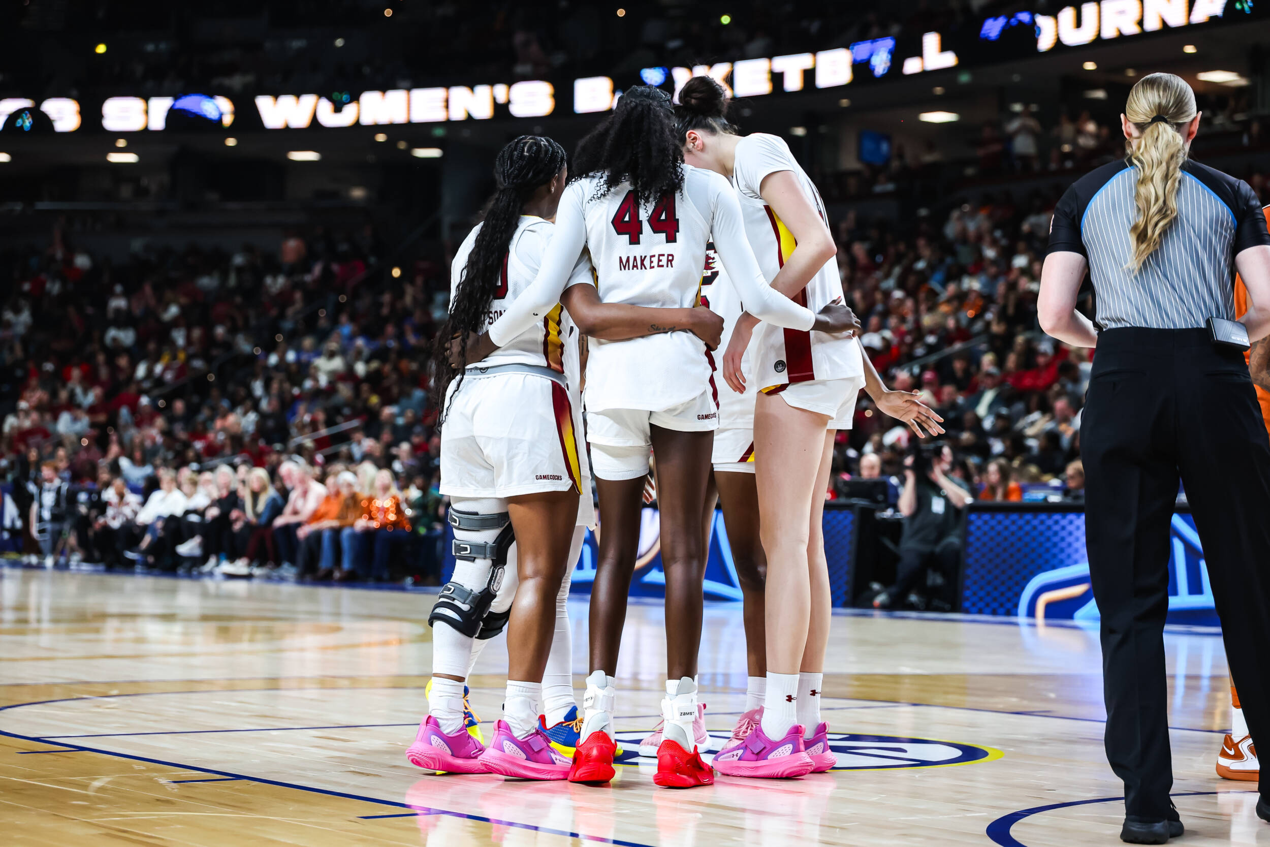 No. 3 Gamecocks fall to No. 4 Texas in SEC Championship