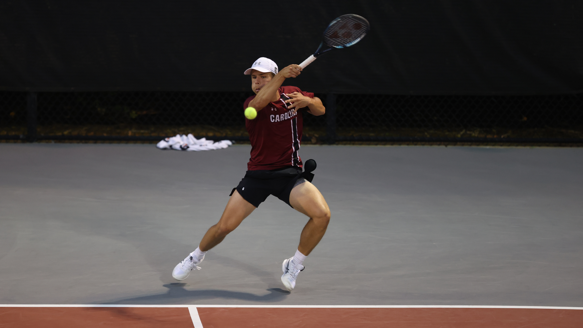 No. 16 Men’s Tennis Defeats Alabama 5-2 on the Road