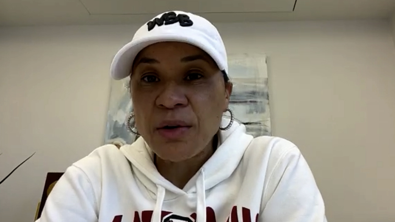3/2/22 - Dawn Staley News Conference
