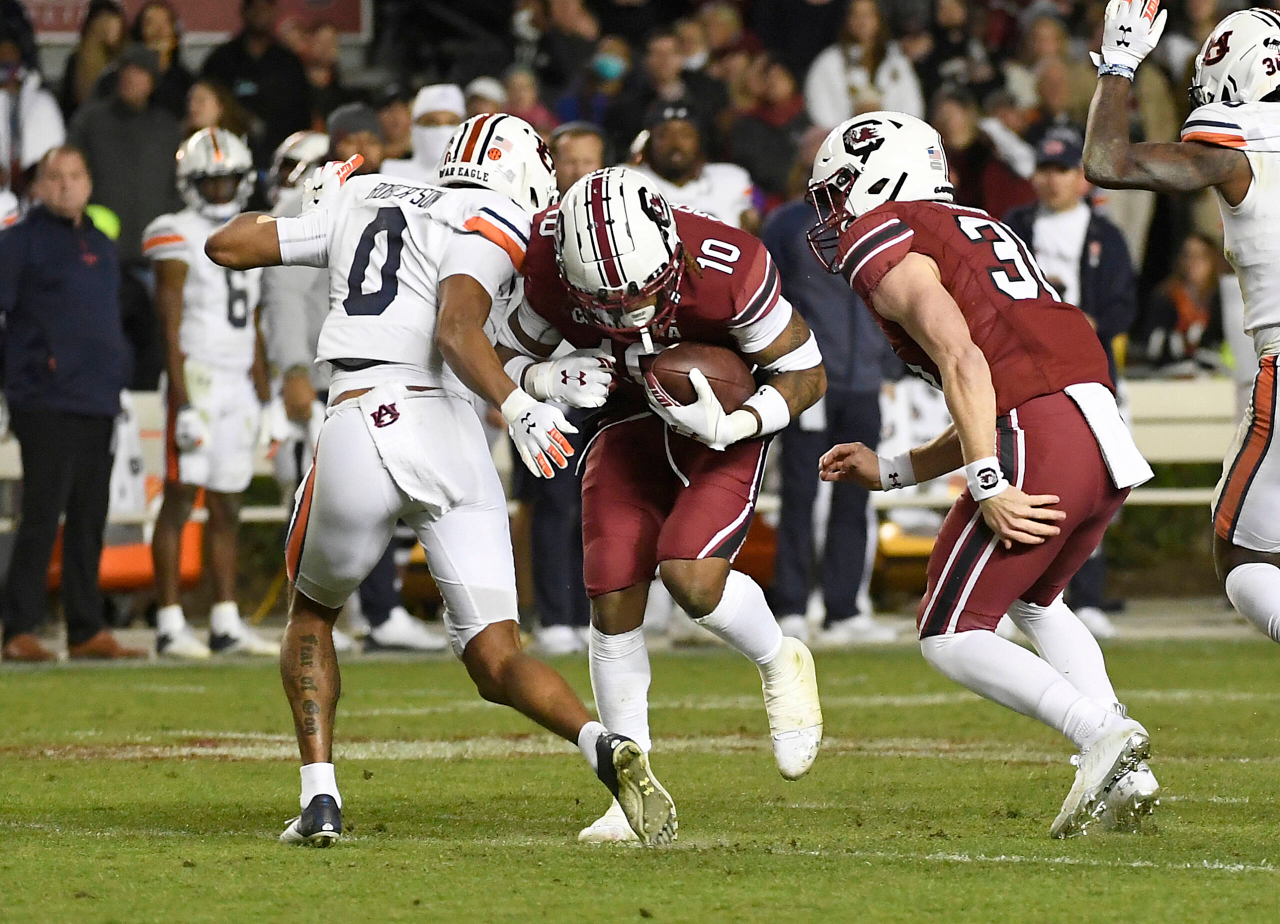 Football vs. Auburn (Nov. 20, 2021)