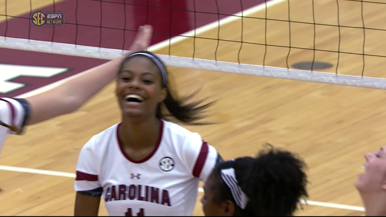 HIGHLIGHTS: Volleyball vs. Georgia — 10/6/17