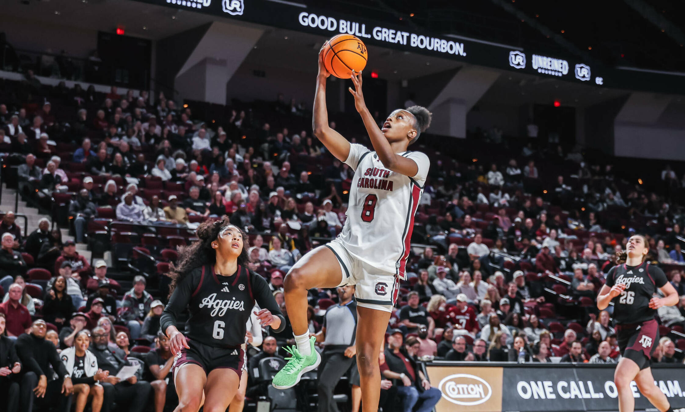 Edwards’ 28 points lead No. 3 South Carolina to win over Texas A&M