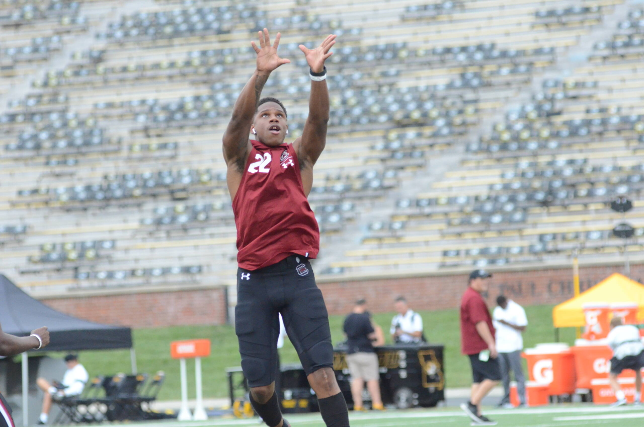 John Dixon (22) at Missouri (Sept. 21, 2019)