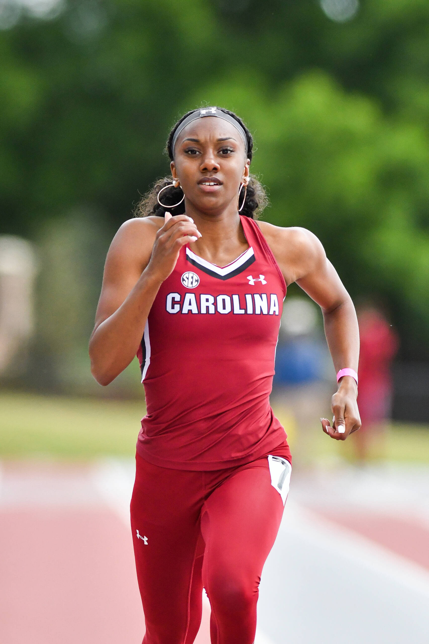 Milan Parks in action at the 2019 USC Outdoor Open | Photo by Wes Wilson | April 20, 2019