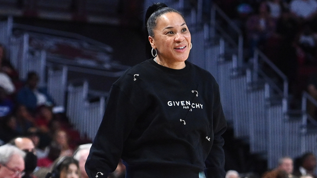 Dawn Staley Stats, Height, Weight, Position, Draft Status and More