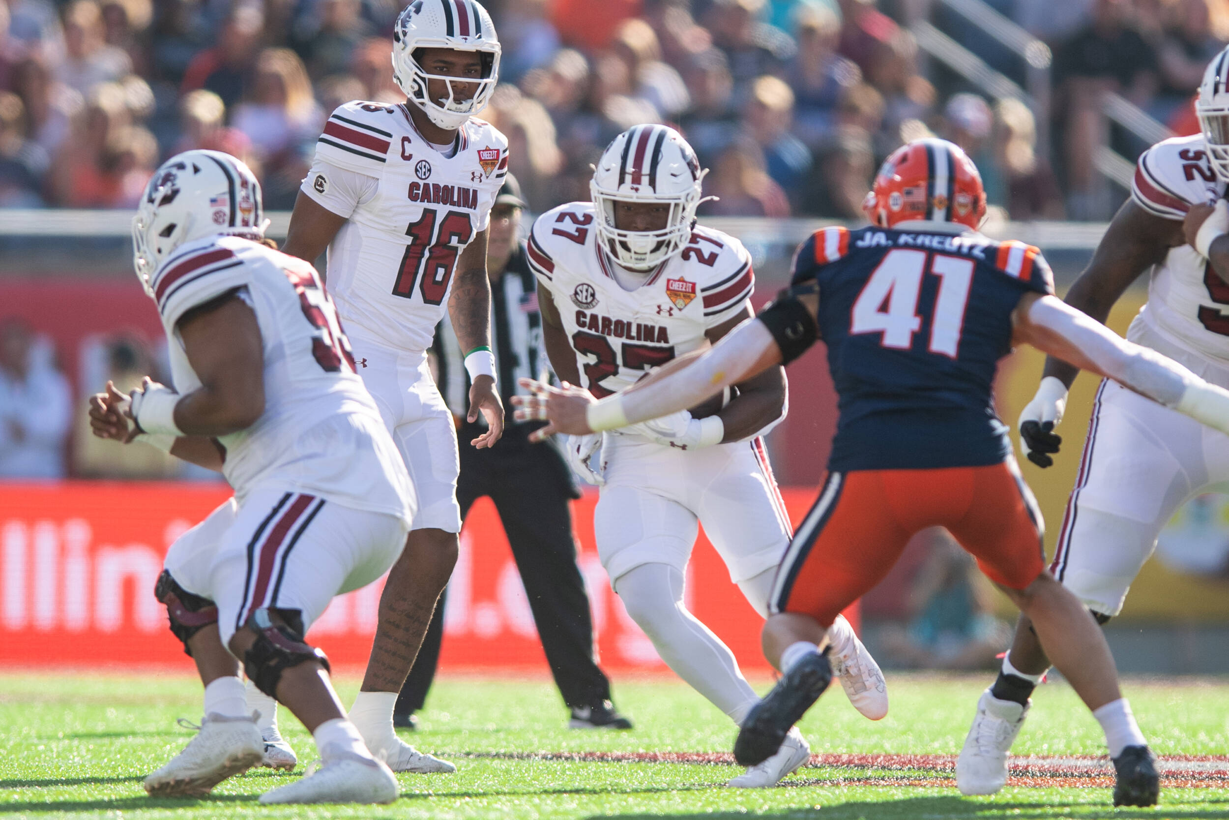 Football Falls to Illinois in the Cheez-It Citrus Bowl