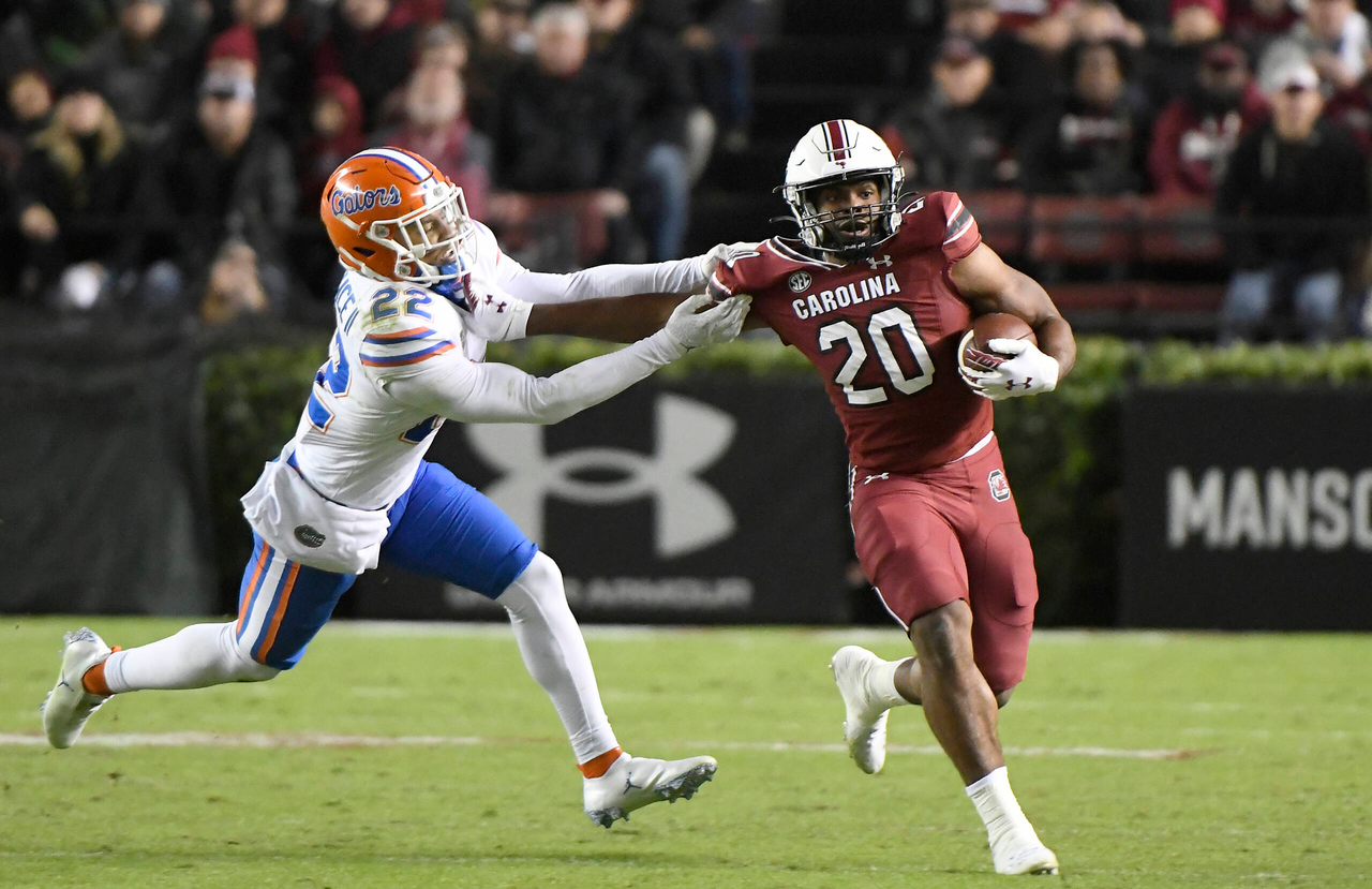 Football vs. Florida (Nov. 6, 2021)