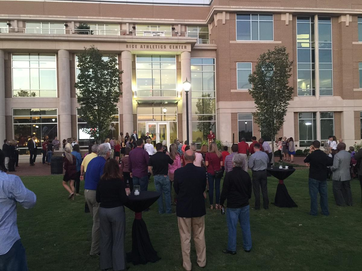 S&F: 'We're all brothers and sisters': All-Sports Reunion reconnects Gamecocks