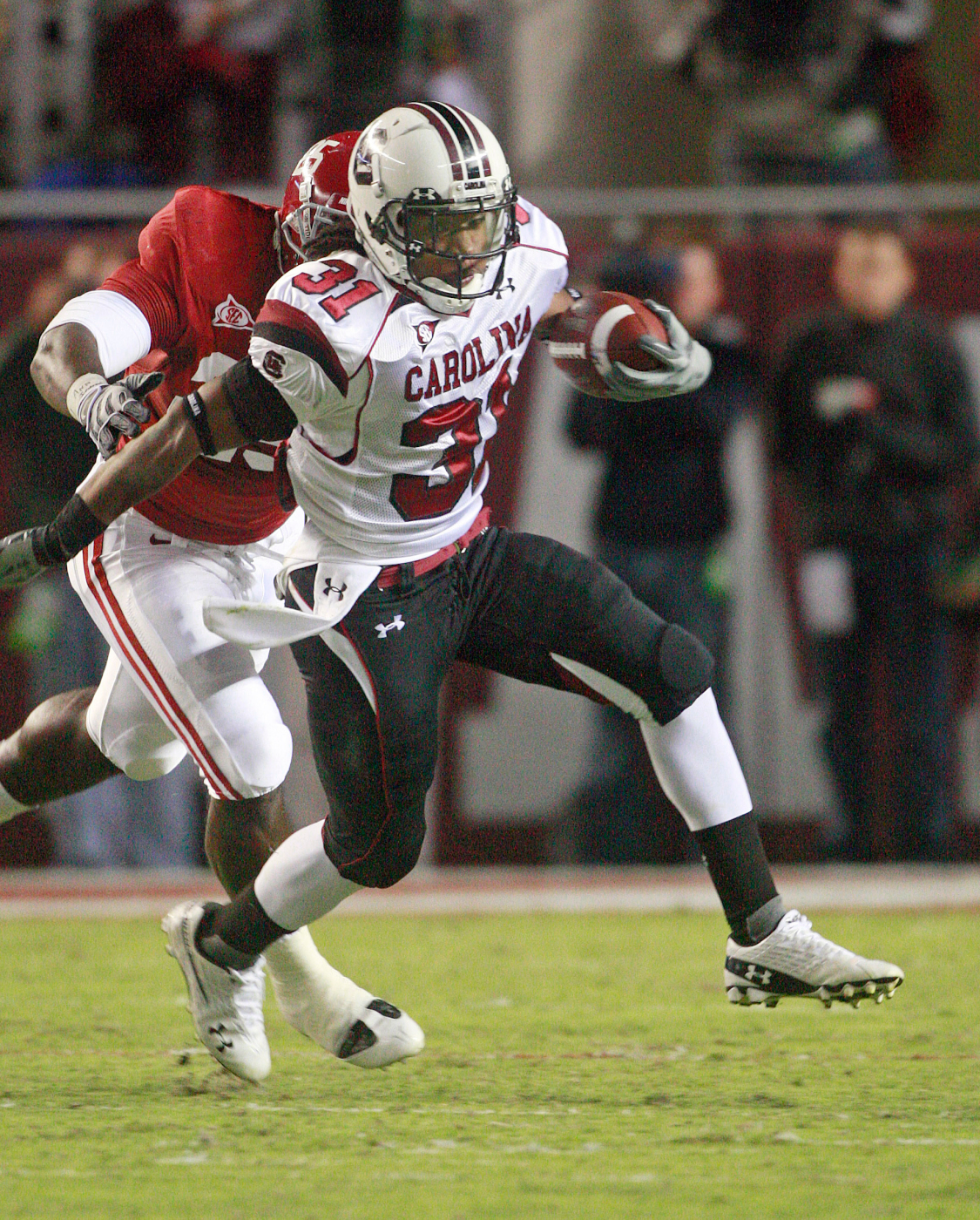 South Carolina Falls Short at Alabama, 20-6